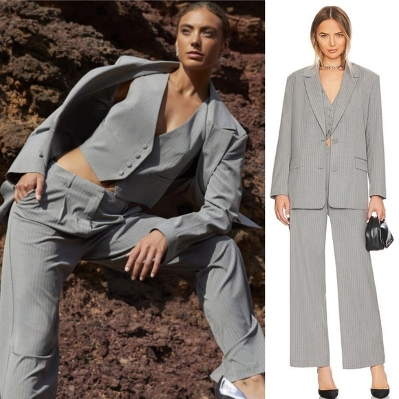 New Bardot Pin Stripe Single Breasted Grey Blazer NWT Size Small/4 US - Picture 1 of 16